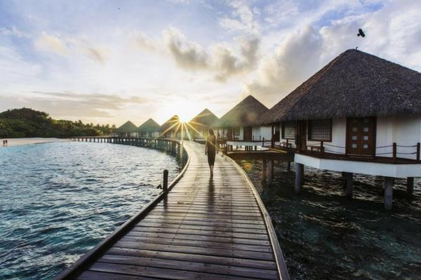 Your guide to 12 Best Resorts to stay in Maldives
