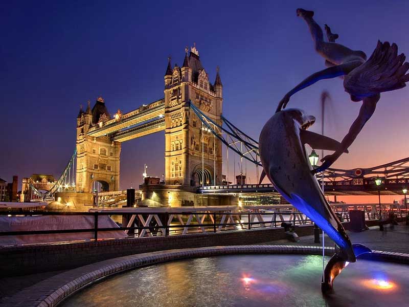 Last minutes cheap flights deals from London UK