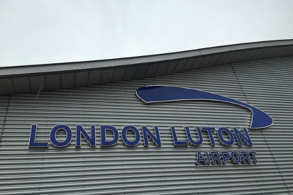 london luton airport