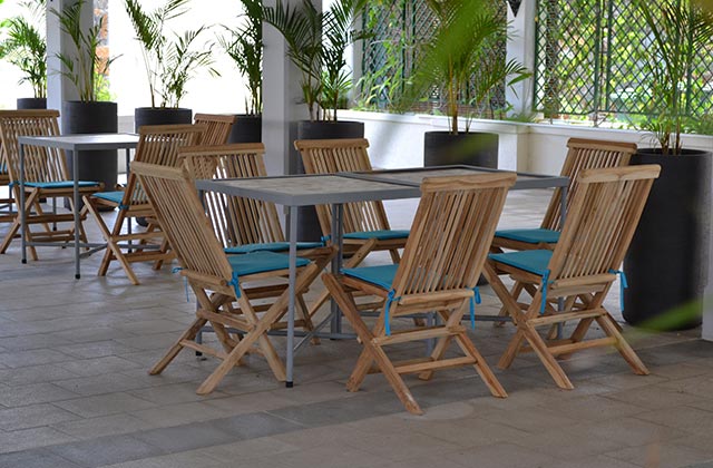 Sea Villa Apart'Hotel From London UK