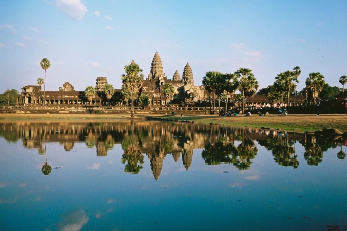 Business class flights to Siem reap