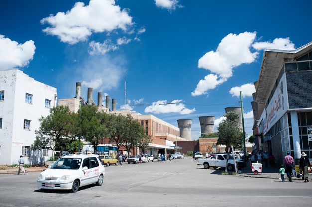 Last minutes cheap flights deals to Bulawayo from London UK