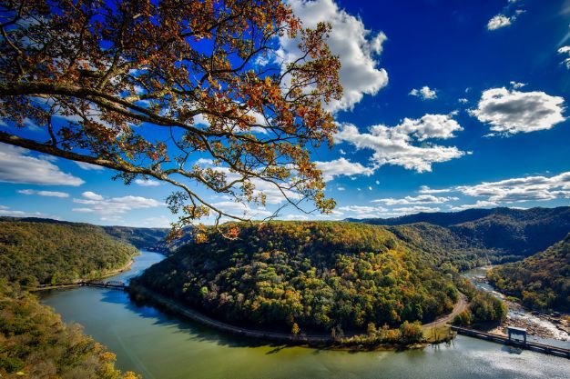 Group Flight Booking to West Virginia