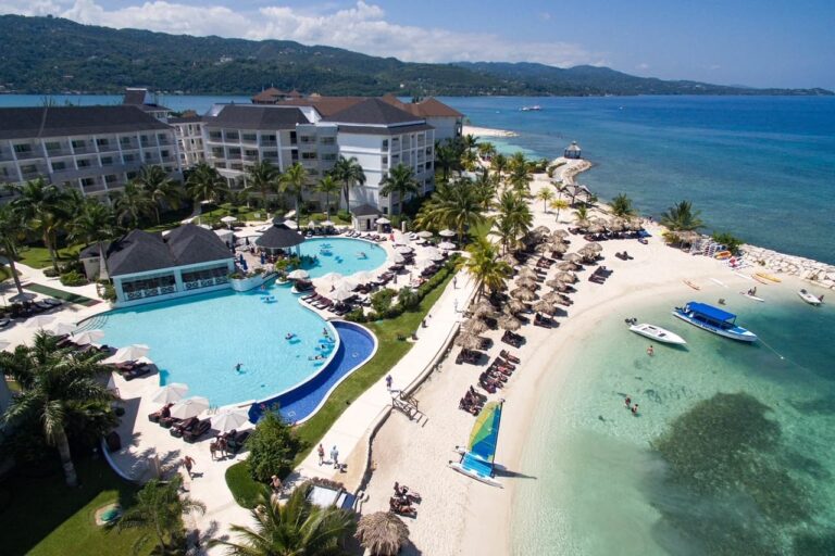Jamaica Holidays