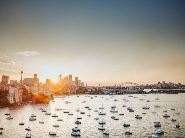https://www.flightspro.co.uk/wp-content/uploads/2026/04/helicopeter-ride-over-sydney-harbour-640x480.jpg