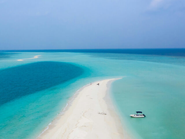 Island Hoping Maldives