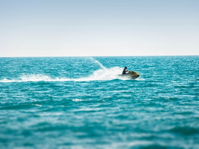 https://www.flightspro.co.uk/wp-content/uploads/2026/04/jet-ski-barbados-640x480.jpg