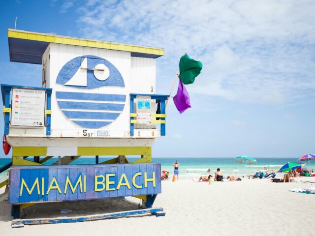 https://www.flightspro.co.uk/wp-content/uploads/2026/04/orlando-holiday-package-with-flights-3-640x480.jpg
