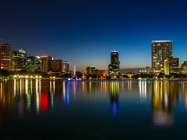 https://www.flightspro.co.uk/wp-content/uploads/2026/04/orlando-holiday-package-with-flights-4-640x480.jpg