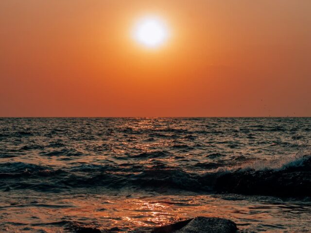 https://www.flightspro.co.uk/wp-content/uploads/2026/04/sunset-cruise-goa-640x480.jpg