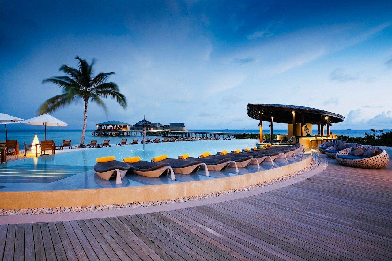 Centara Ras Fushi Resort & Spa