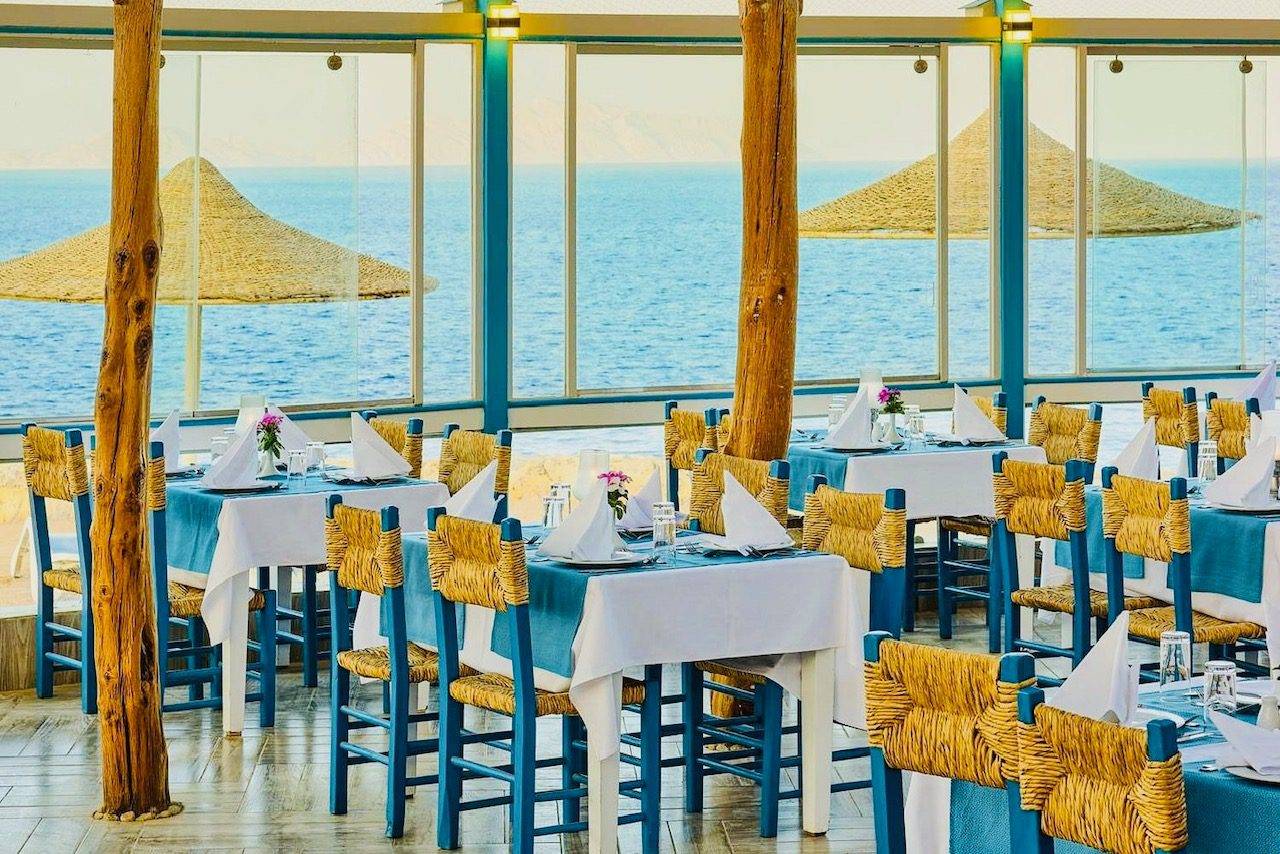 Dreams Beach Resort