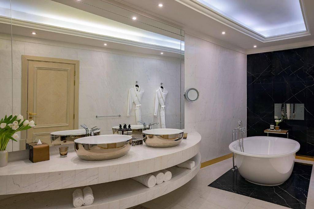 Waldorf Astoria Dubai Palm Jumeirah
