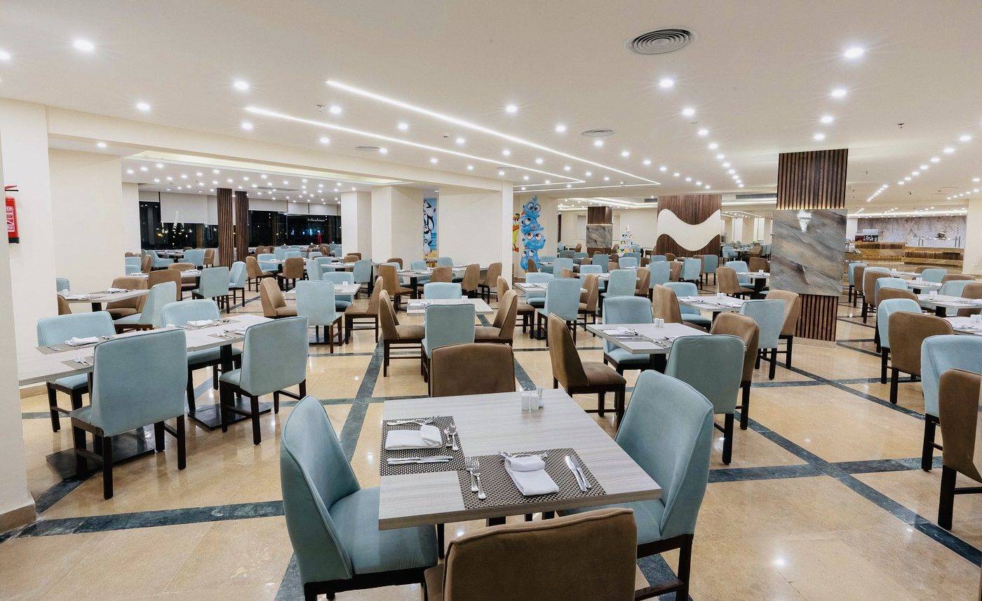 Parrotel Beach Resort