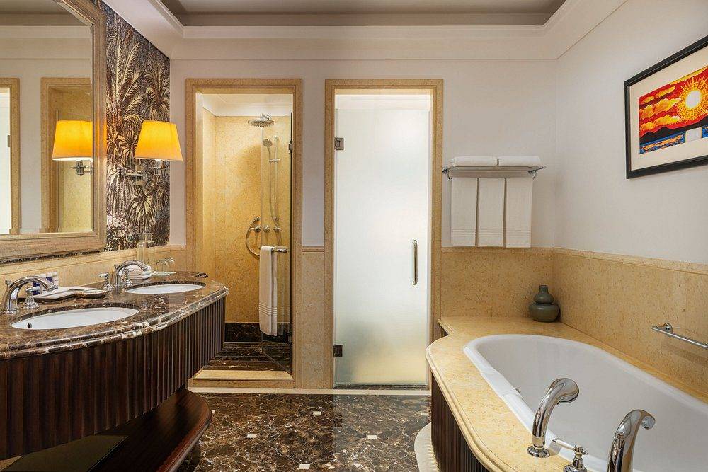 The Westin Dubai Mina Seyahi Beach Resort & Marina