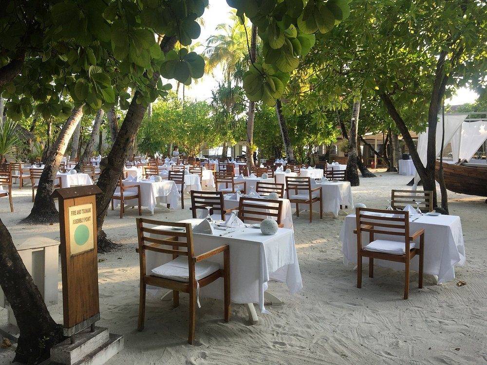 Diamonds Thudufushi Maldives