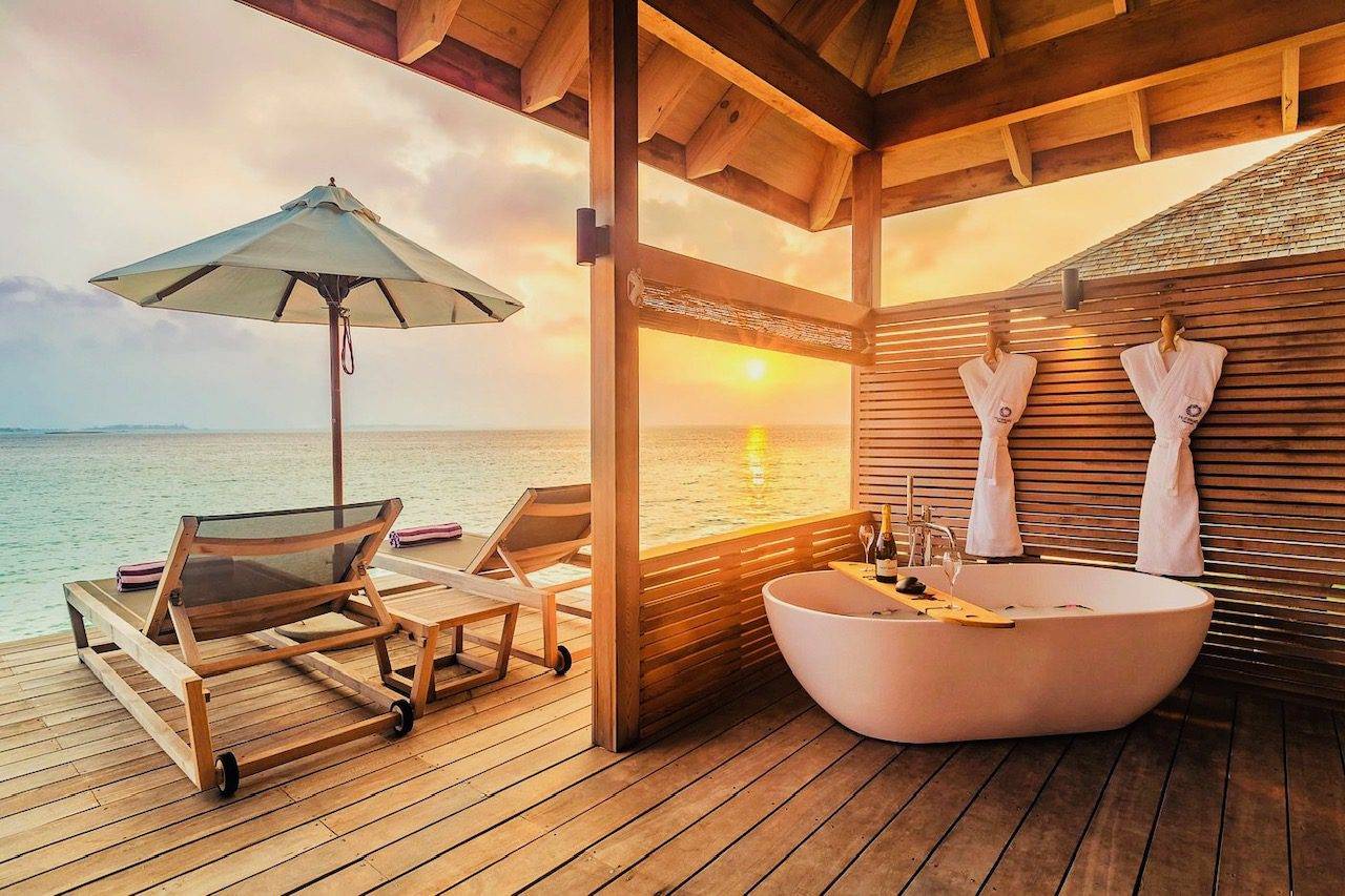 Hurawalhi Island Resort, Maldives Holiday