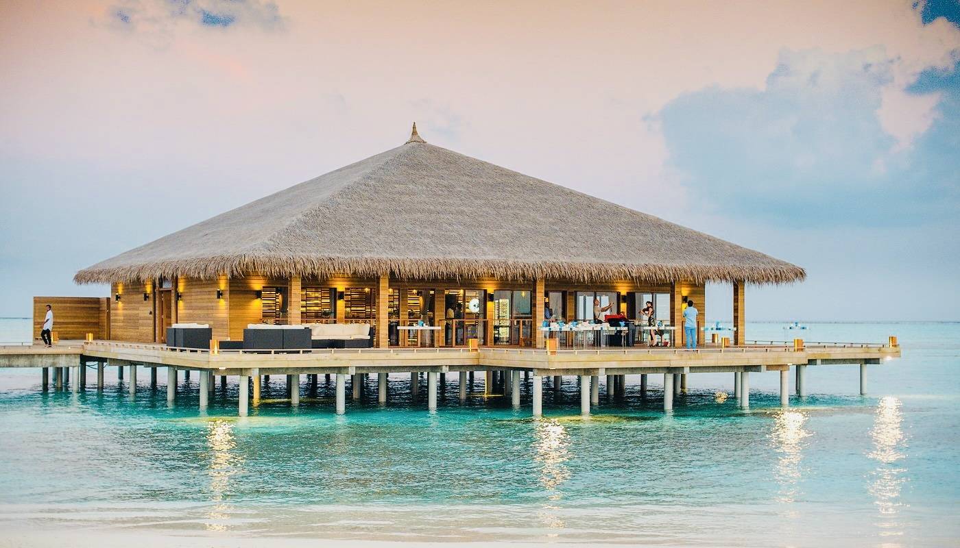 Luxury Twin-Centre Holiday: Dubai & Maldives